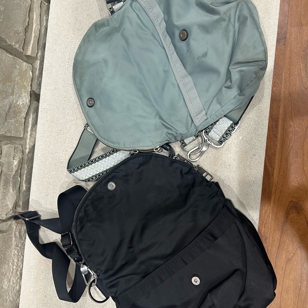 Lululemon Festival Bag - Picture 3 of 7